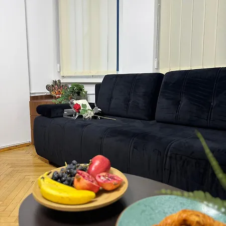 Cismigiu Garden Getaway *