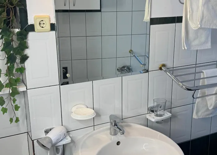 Cismigiu Garden Getaway Apartment Bucharest